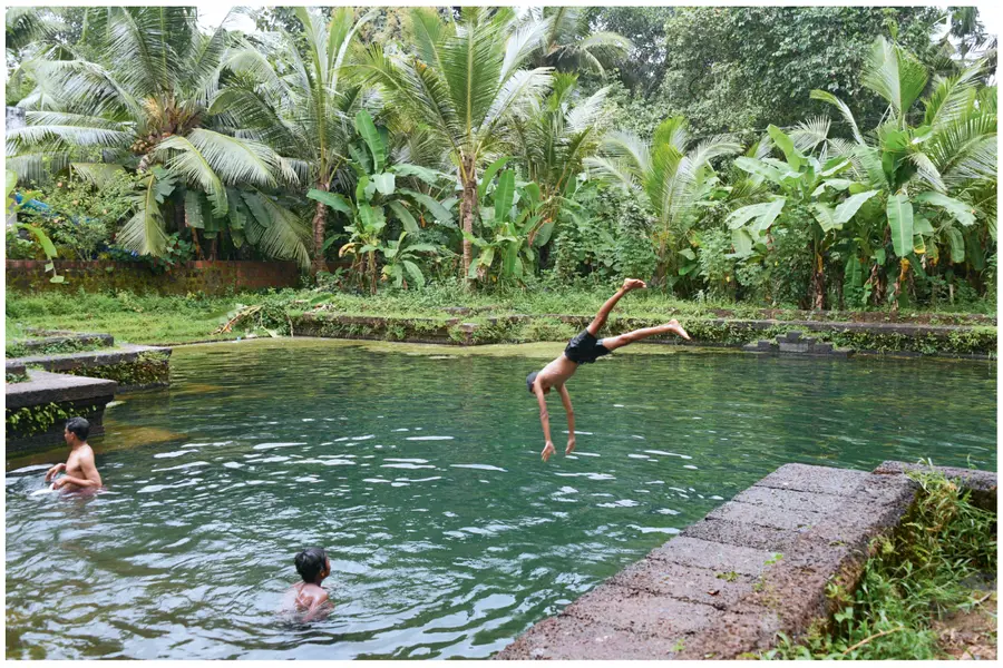 തണുപ്പാണ്; എണ്ണതേച്ചുള്ള കുളി ഒഴിവാക്കല്ലേ