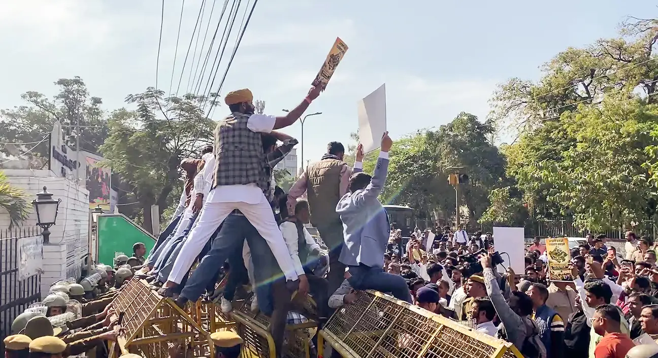 Members of NSUI and other organisations stage a demonstration on the Aravalli Hills row in front of the District Collectorate, in Udaipur on Monday. | Photo: ANI