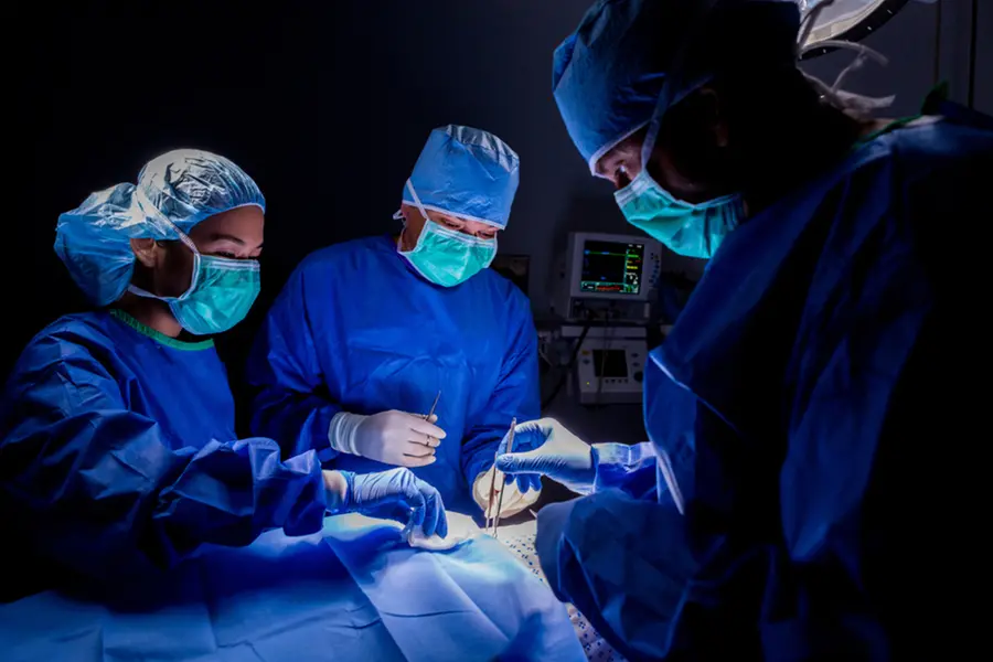 Doctors Reattach Severed Ear After Grafting It on Woman’s Leg in World-First Surgery