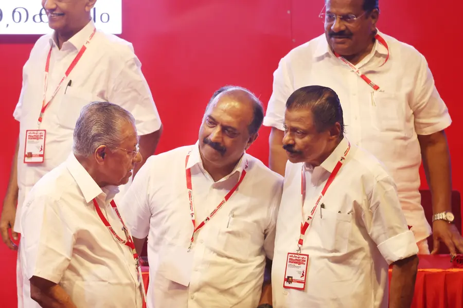 മുഖ്യമന്ത്രിയും മന്ത്രിമാരും സമരത്തിന്, ഗൃഹസന്ദർശനം, ജാഥ; തോൽവിക്ക് പിന്നാലെ വൻ പദ്ധതികളുമായി CPM