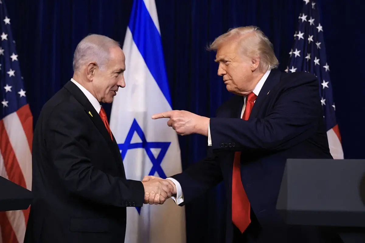 President Trump meets with Israeli PM Netanyahu at his Palm Beach Estate | Photo: Getty Images via AFP