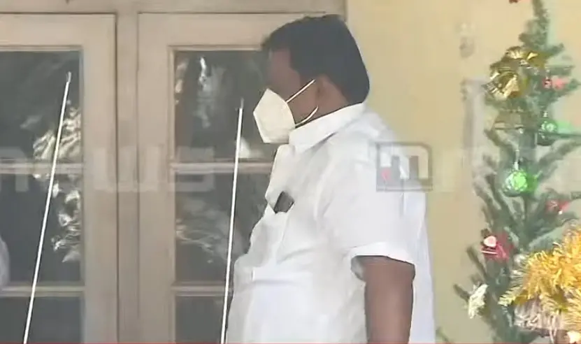 മണി ഹാജരായപ്പോൾ | Image courtesy:mathrubhumi news screengrab