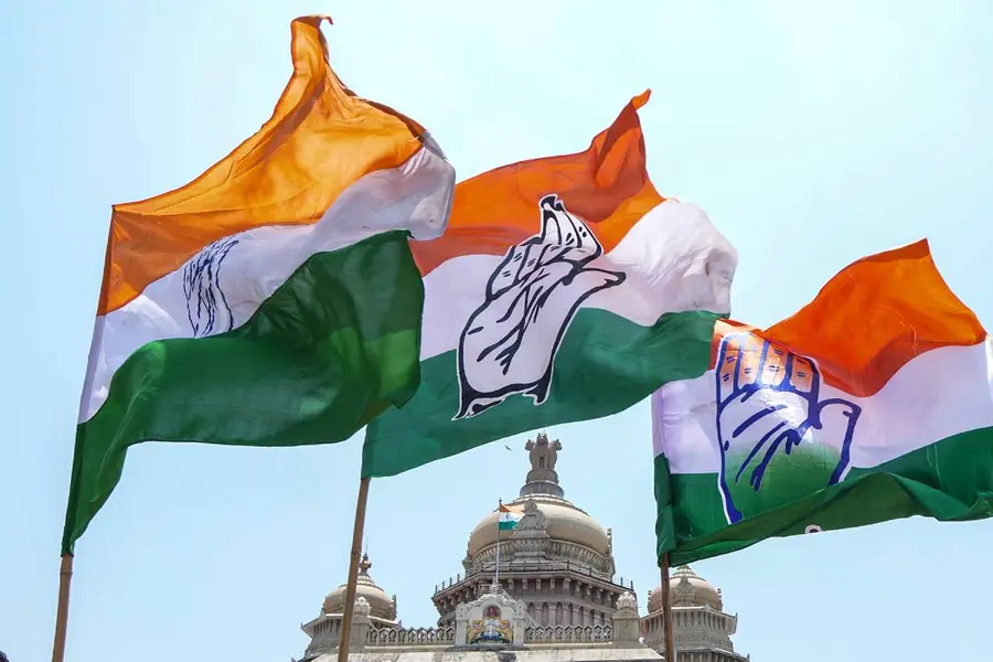 പുനഃസംഘടനാവർഷം അവസാനിക്കാൻ ഒരു ദിനം ബാക്കി; മാറ്റത്തിനായി കോൺഗ്രസിൽ നിലക്കാത്ത മുറവിളി