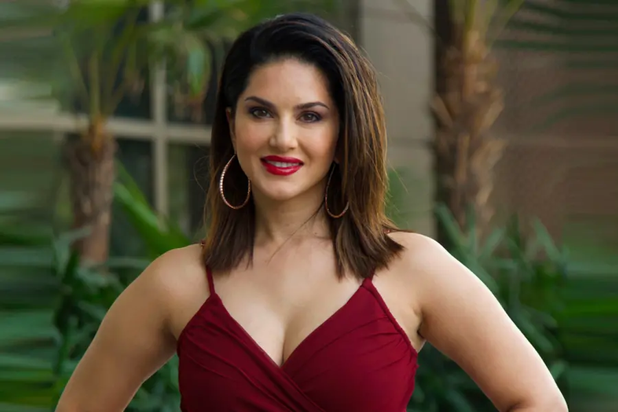Sunny Leone New Year Event Cancelled in Mathura After Sadhus’ Protest