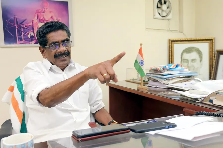 മത്സരമോഹം പരസ്യമാക്കി മുല്ലപ്പള്ളി; കൊയിലാണ്ടിയോ നാദാപുരമോ താത്പര്യമെന്ന് സൂചന
