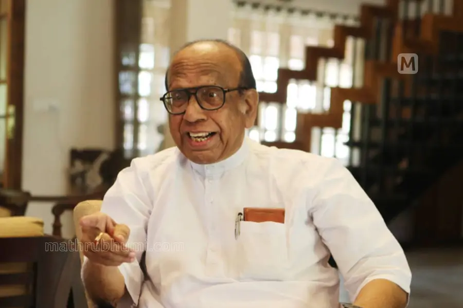 ഗാന്ധിജിയെ വീണ്ടെടുക്കാൻ എൻഎസ്എസ് നേതൃത്വത്തിൽ രണ്ടാംവിമോചനസമരം വേണം -ഡോ. സിറിയക് തോമസ്