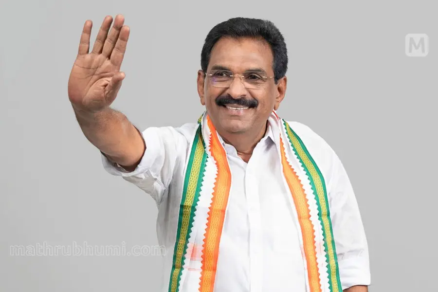 സ്വർണക്കൊള്ള: കൂടെ ഉണ്ടായിരുന്നത് ആരെന്നറിയില്ലായിരുന്നു, ഞാനും ഫോട്ടോയിൽ നിന്നു- ആന്റോ ആന്റണി