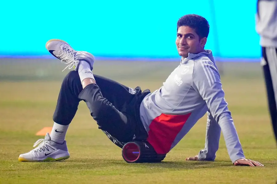 Shubman Gill.jpg