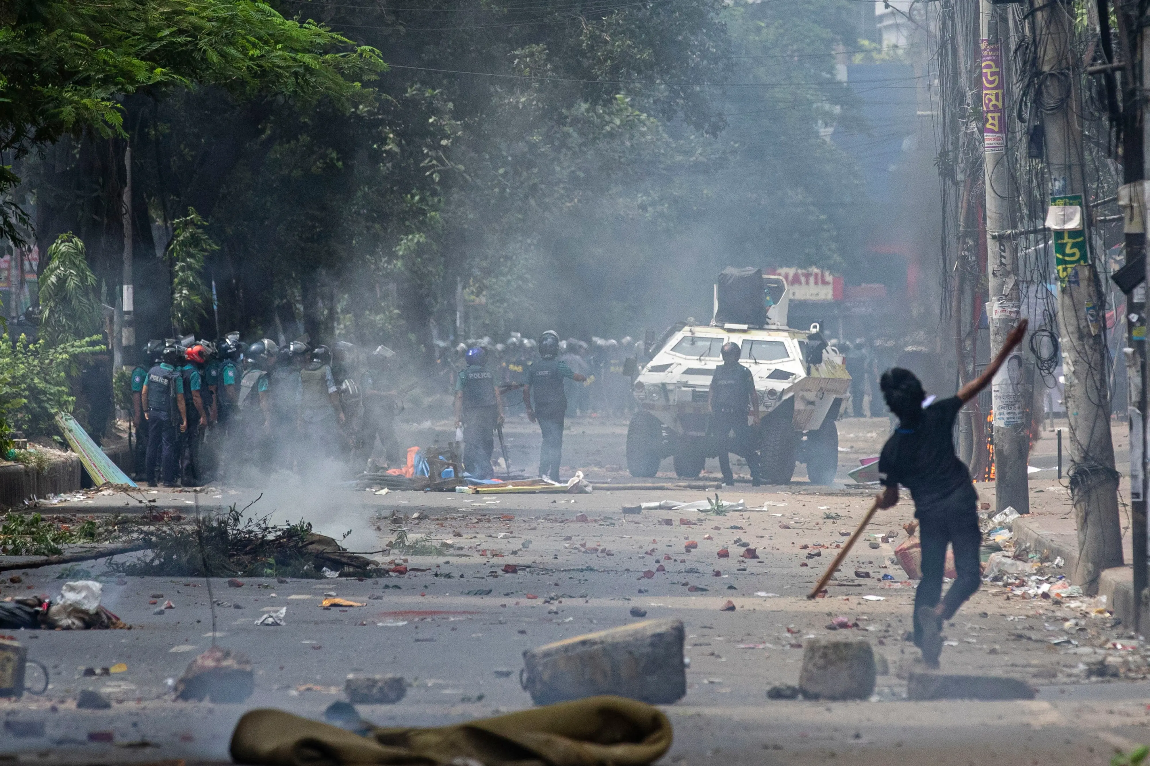 A view from the violence-hit Bangladesh | Photo: AP