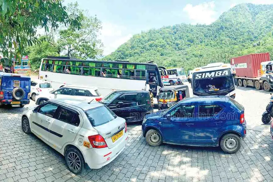 യാത്രക്കാരുടെ ശ്രദ്ധയ്ക്ക്...; താമരശ്ശേരി ചുരത്തിൽ ഇന്നുമുതൽ ഗതാഗതനിയന്ത്രണം