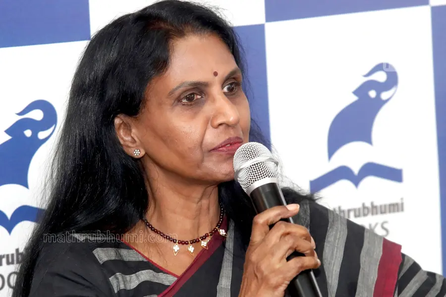 जयशंकर द्वारा उनका नाम न लिए जाने पर BJP उम्मीदवार आर श्रीलेखा कार्यक्रम से बाहर चली गईं। 2 I was promised the Mayor's post': Thiruvananthapuram BJP councillor R Sreelekha | Mathrubhumi English