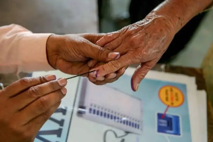 നിയമസഭാ തിരഞ്ഞെടുപ്പ്; കേരളത്തിൽ ഏപ്രിൽ രണ്ടാംവാരത്തിൽ, ഒറ്റഘട്ടമായി നടന്നേക്കും
