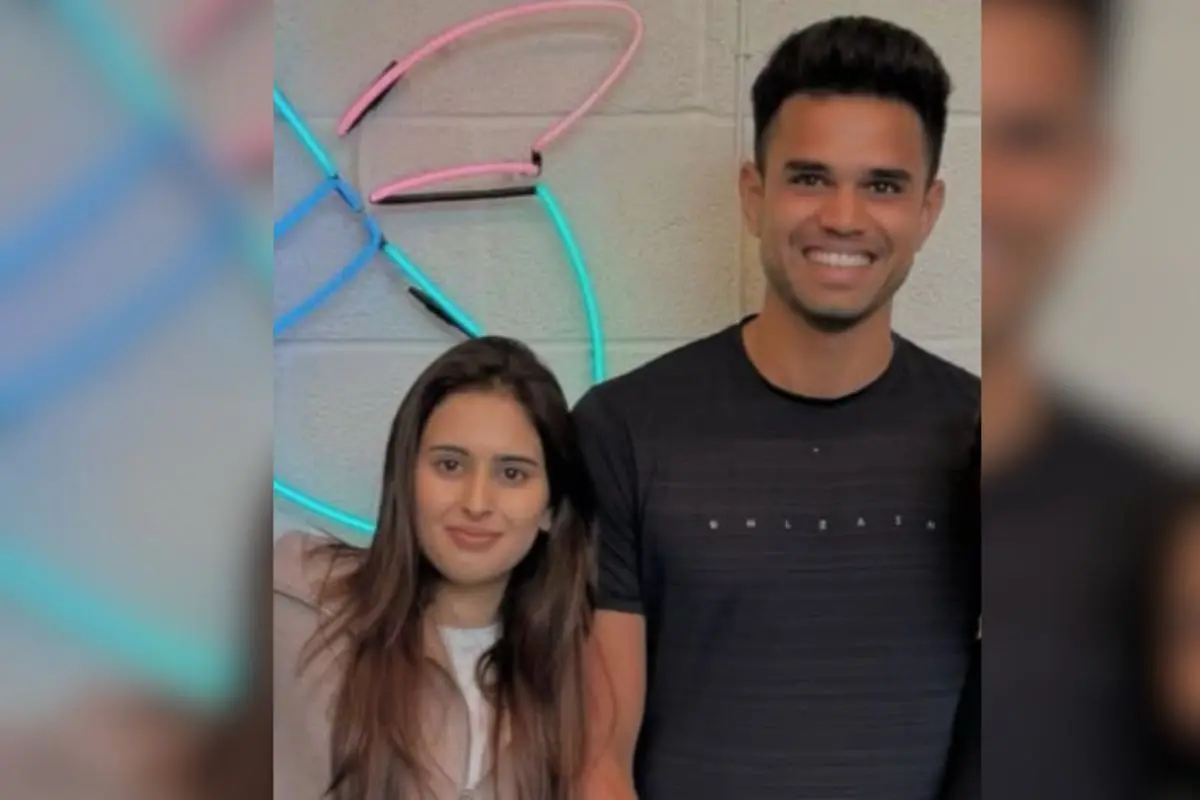 Arjun Tendulkar with fiancée Saaniya Chandhok | Photo: X