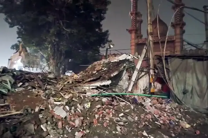 Mosque, graveyard and bulldozers: Why a Delhi encroachment drive erupted in violence