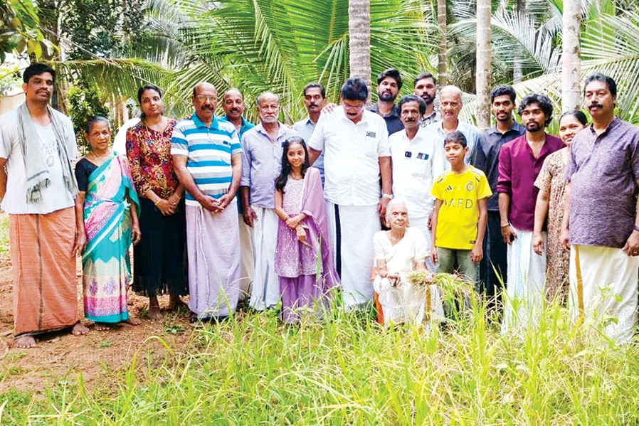 Good old memories bring 102-year-old Kerala woman back to paddy cultivation; villagers join harvest