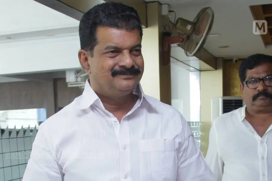 കെഎഫ്സി വായ്പാ തട്ടിപ്പ്; പി.വി. അൻവറിനെ ഇഡി ചോദ്യം ചെയ്ത ശേഷം വിട്ടയച്ചു