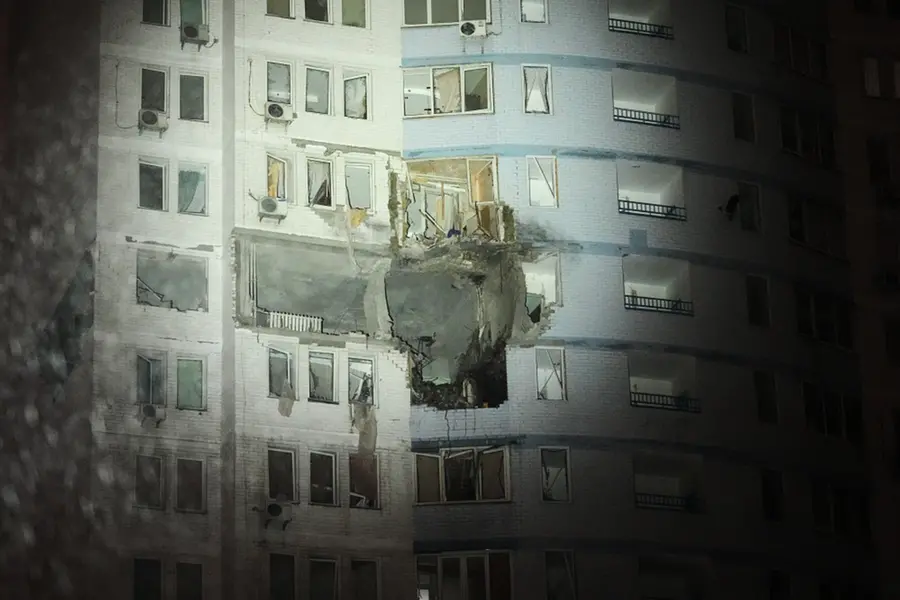 Russia bombards Kyiv after rejecting peacekeeping plan, at least 4 killed