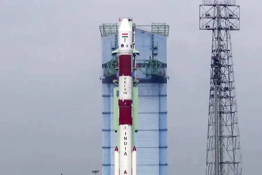 PSLV; ഗ്രാഫൈറ്റ് മാറി കാർബണാക്കിയിട്ടും പിഴച്ചു, പരാജയങ്ങളിൽ രണ്ടിലും സമാനത
