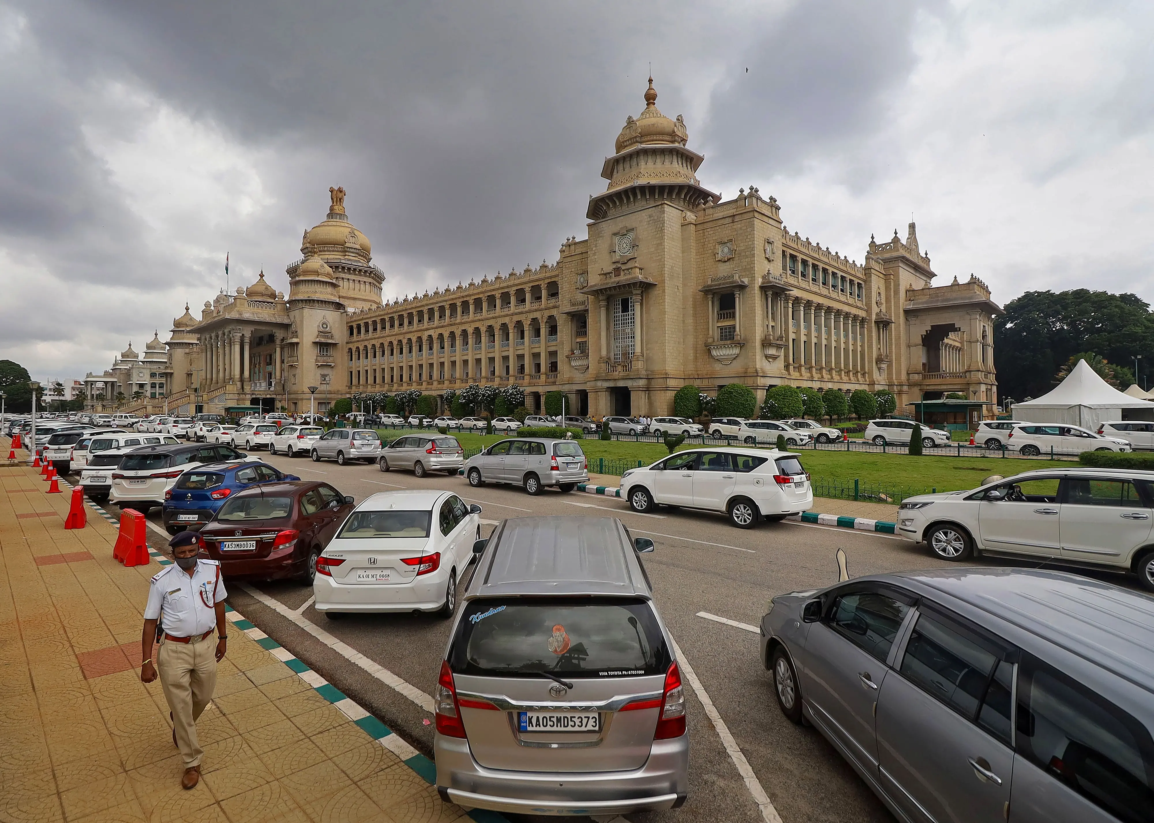 കർണാടക നിയമസഭാ മന്ദിരം | Photo:PTI