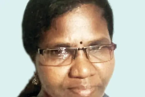 പിതാവിന്റെ കുടുംബപെൻഷനുവേണ്ടി ആദിവാസി യുവതി പോരാടിയത് 17 വർഷം