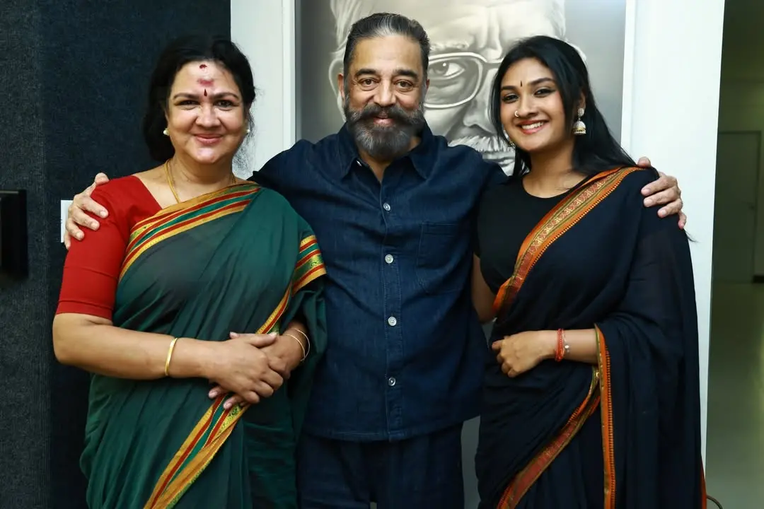 ഉർവശി, കമൽ ഹാസൻ, കുഞ്ഞാറ്റ| ഫോട്ടോ: Instagram/@mkt_999