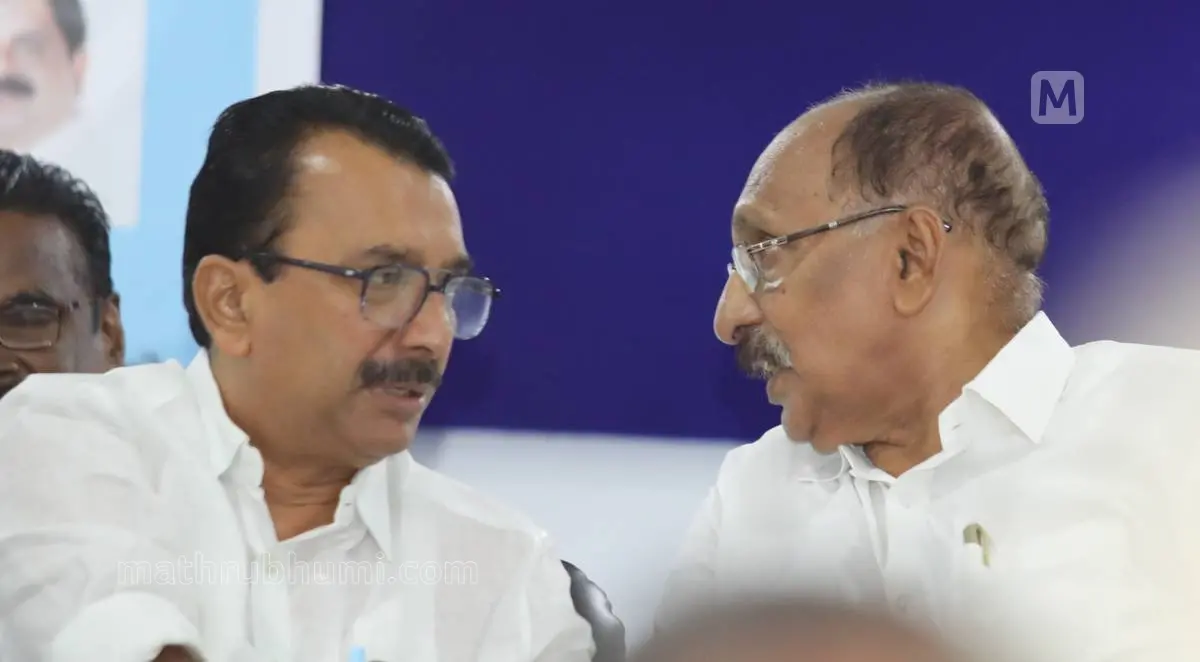 പി.എം നിയാസ്, കെ.സി അബു| ഫോട്ടോ: പി.പി ബിനോജ്
