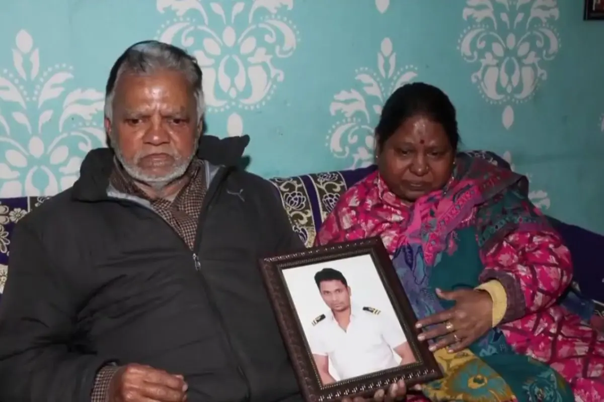 Parents of Ketan Mehta, one of the engineers of the vessel MT Valiant Roar