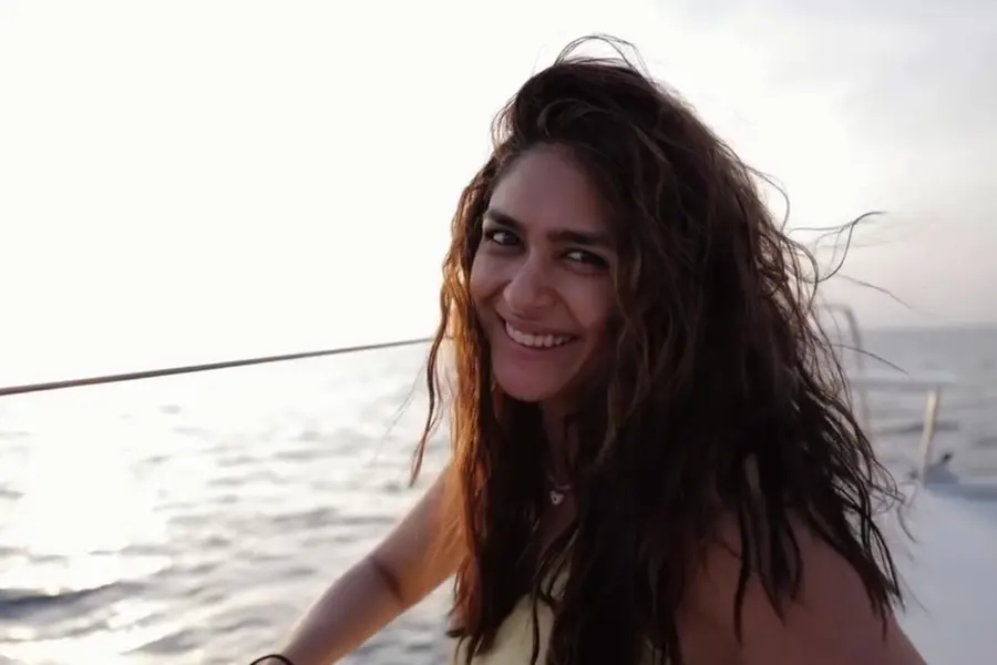 Mrunal Thakur Enjoying Boat Ride Amid Dhanush Wedding Rumors; Fans Flood Comments With Questions
