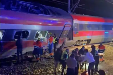 39 killed, over 120 injured after high-speed trains collide in Spain