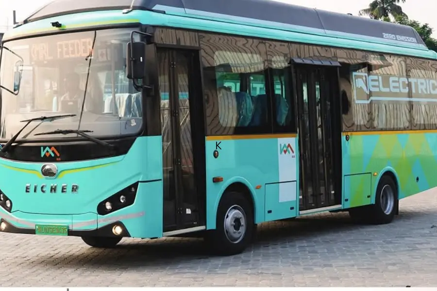 Feeder Bus
