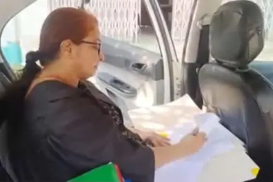 Denied a chamber, woman advocate forced to work from car for over a decade in Bihar