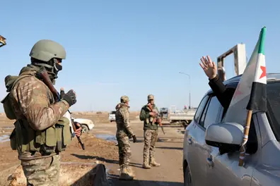 Syrian military accuses Kurdish forces of allowing IS-linked detainees to escape