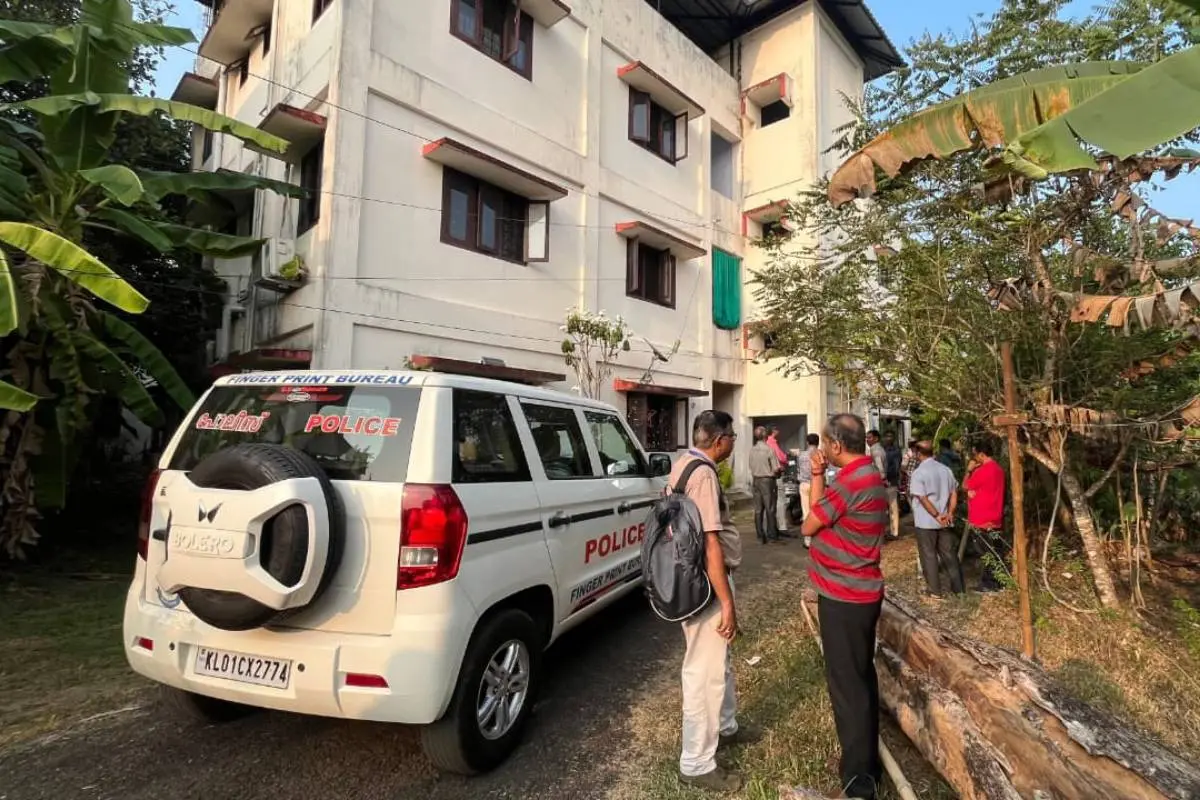 മോഷണം നടന്ന കോട്ടയം റബര് ബോര്ഡ് ആസ്ഥാനത്തെ ക്വാര്ട്ടേഴ്സ് കെട്ടിടം