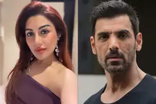ജോൺ എബ്രഹാമിന് അഭിനയിക്കാൻ അറിയില്ലായിരുന്നു, പിന്നീട് തന്ത്രപരമായി അതിനെ മറികടന്നു- റിമി സെൻ