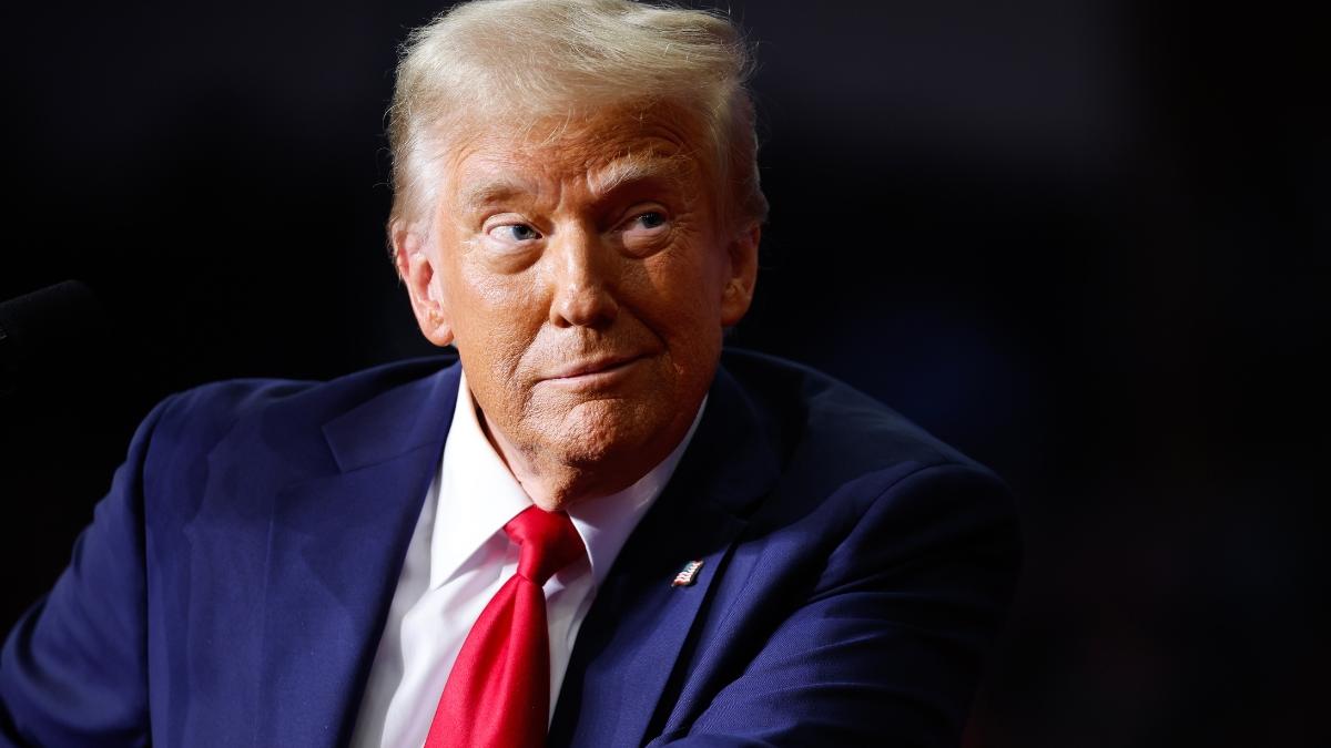 ‘We’re watching Iran very closely’: Trump as US naval fleet moves