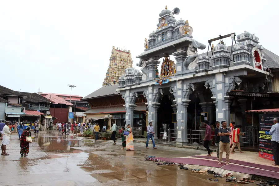 ഉഡുപ്പി ശ്രീകൃഷ്ണ ക്ഷേത്രത്തിൽ വസ്ത്രധാരണത്തിൽ നിയന്ത്രണം