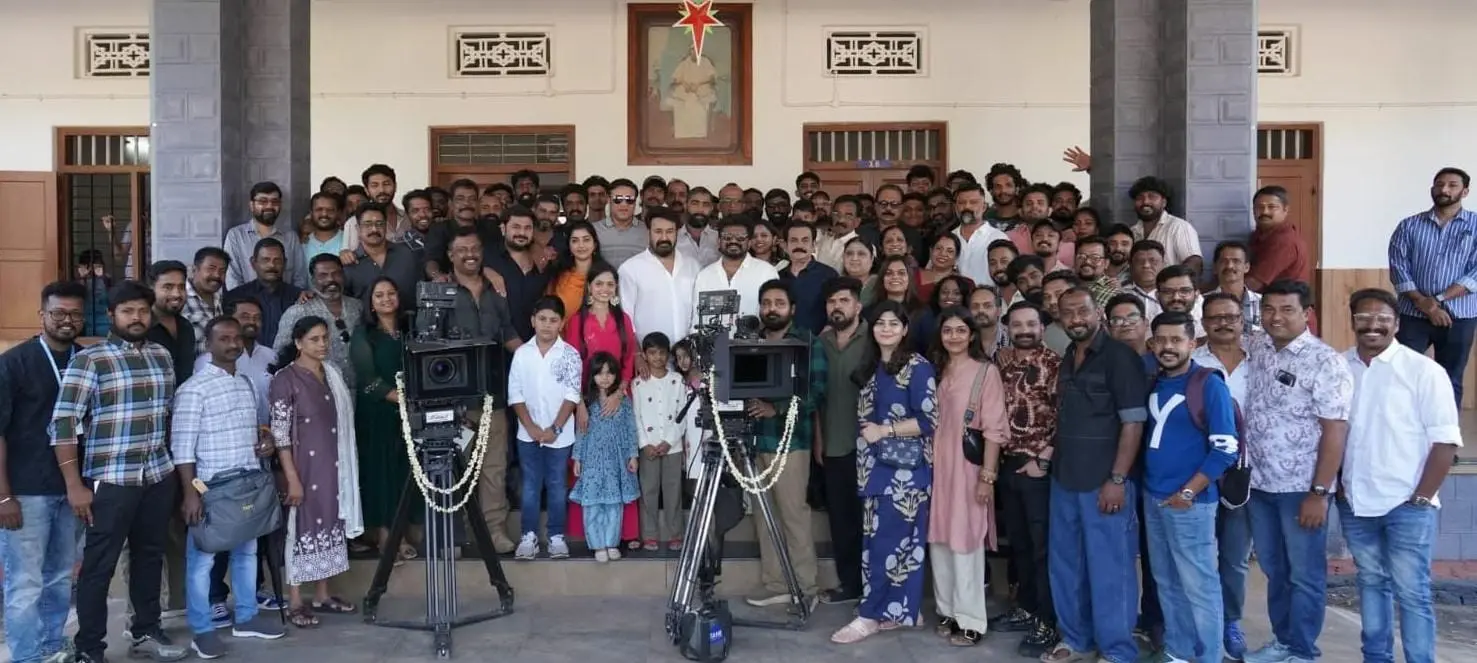 Photo: Movie Crew