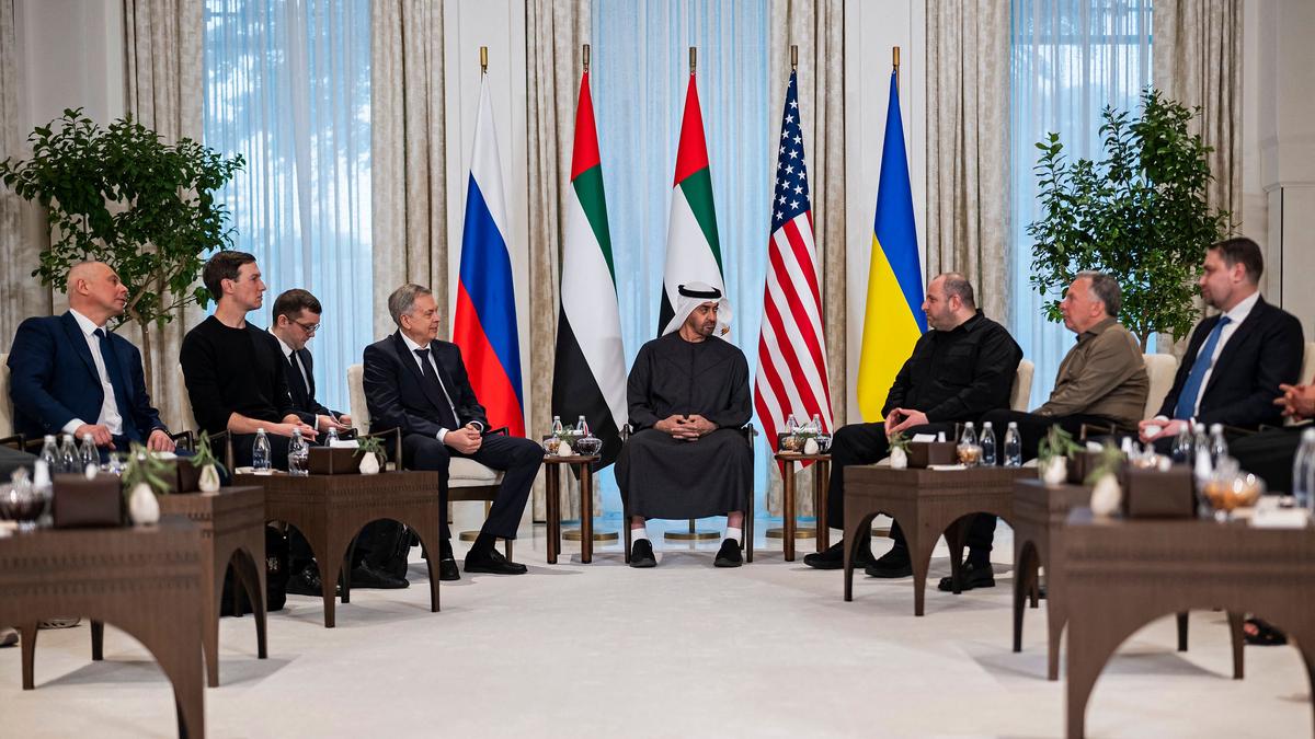 US peace plan brings Ukraine and Russia to first direct talks; next round Saturday