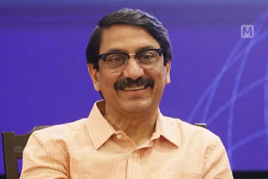 ‘ഇവിടെയെത്തുന്നവർ ബൗദ്ധികമായി ഒരടി മുന്നേറണം; അക്ഷരോത്സവം കേവലം സാഹിത്യമല്ല’