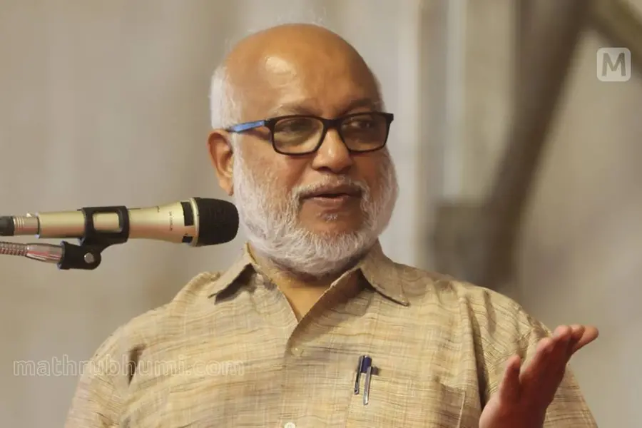 ‘വിഎസ് ജീവിച്ചിരുന്നെങ്കിൽ പദ്മവിഭൂഷൺ നിരസിക്കുമായിരുന്നു, കൈപ്പറ്റണോയെന്ന് കുടുംബം തീരുമാനിക്കട്ടെ’