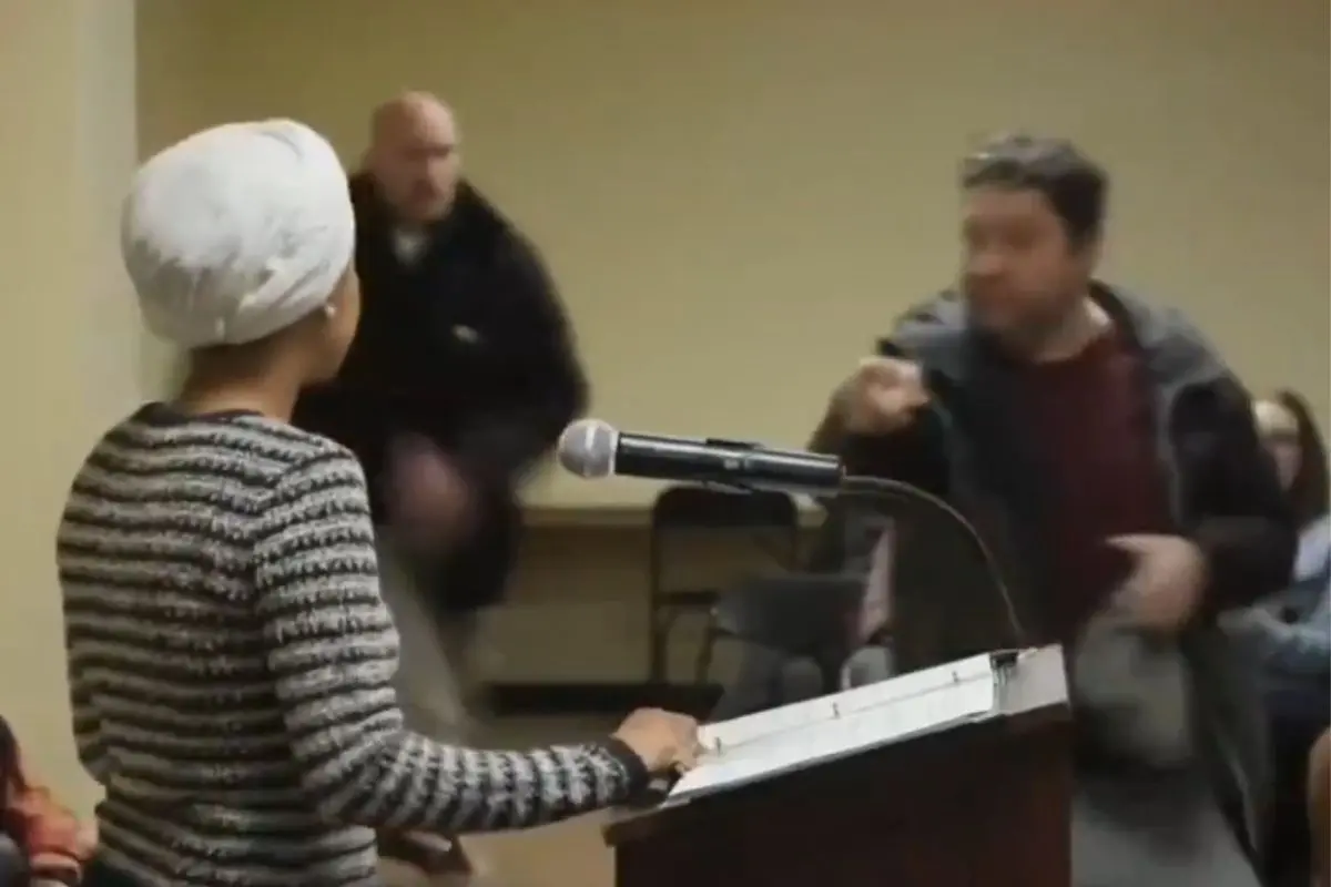 Ilhan Omar sprayed with unknown substance | Photo: X