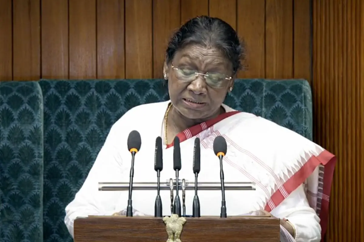 President Droupadi Murmu addresses a joint sitting of Parliament at the start of the Budget Session 2026 in New Delhi on Wednesday.