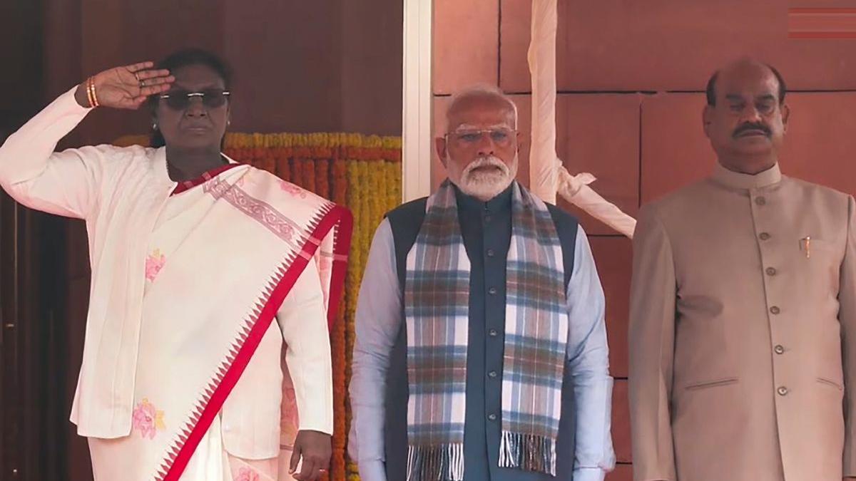 Budget Session 2026: Opposition protests VB–G RAM G Bill as President Murmu addresses Parliament