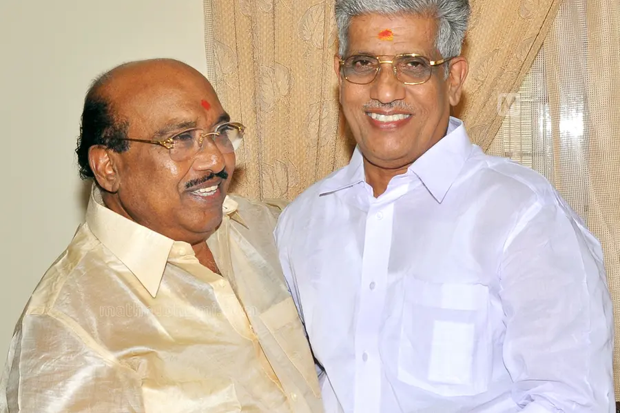 ‘നിഷ്കളങ്കൻ, കരുത്തുപകർന്നയാൾ’; സുകുമാരൻനായരെ പ്രകീർത്തിച്ച് വെള്ളാപ്പള്ളി