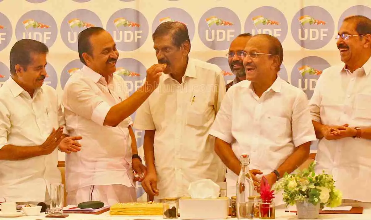 യുഡിഎഫ് നേതാക്കള്ക്കൊപ്പം പി.ജെ.ജോസഫ് |ഫോട്ടോ:മാതൃഭൂമി