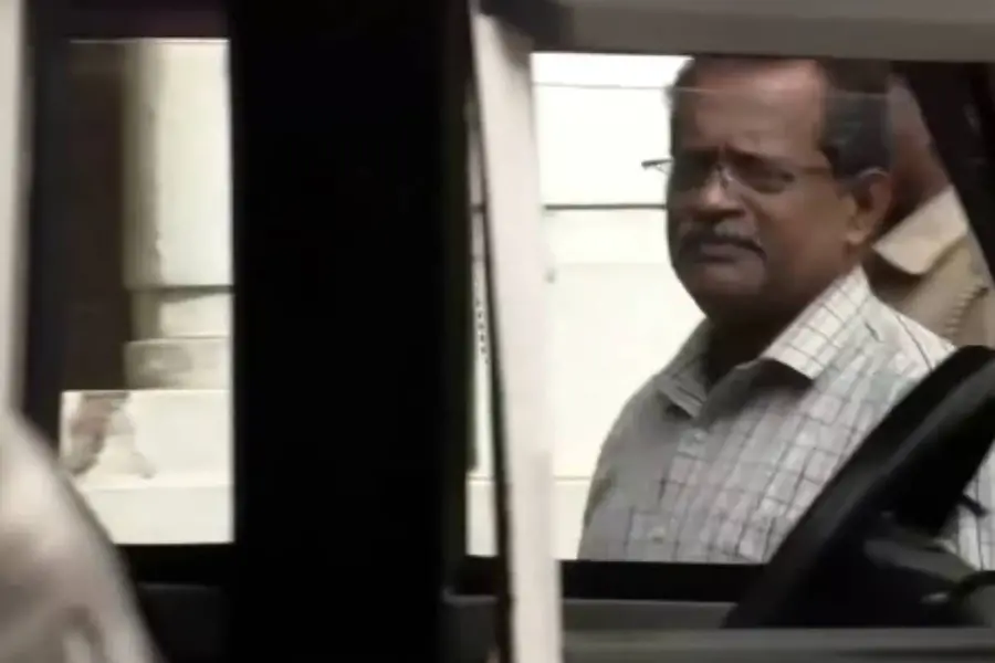 ശബരിമല സ്വർണക്കൊള്ള: കുറ്റകൃത്യത്തിനോ ഗൂഢാലോചനയ്ക്കോ തെളിവില്ല; ശ്രീകുമാറിന് ജാമ്യം അനുവദിച്ച് കോടതി