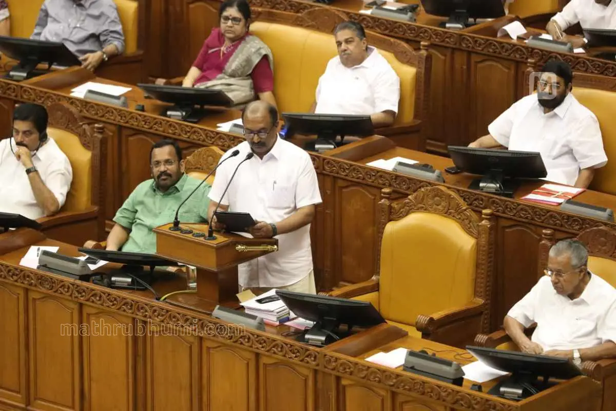 2026-27 വര്ഷത്തെ ബജറ്റ് ധനമന്ത്രി കെ.എന്. ബാലഗോപാല് നിയമസഭയില് അവതരിപ്പിക്കുന്നു | ഫോട്ടോ: ബിജു വര്ഗീസ്/ മാതൃഭൂമി