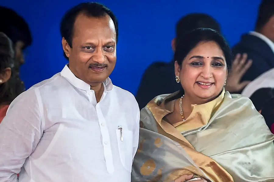 അജിത്തിന്റെ പിൻഗാമിയായി സുനേത്ര ഉപമുഖ്യമന്ത്രിസ്ഥാനത്തേക്ക്; NCPയുടെ രാഷ്ട്രീയഭാവിയെന്ത്, ലയനസാധ്യത?