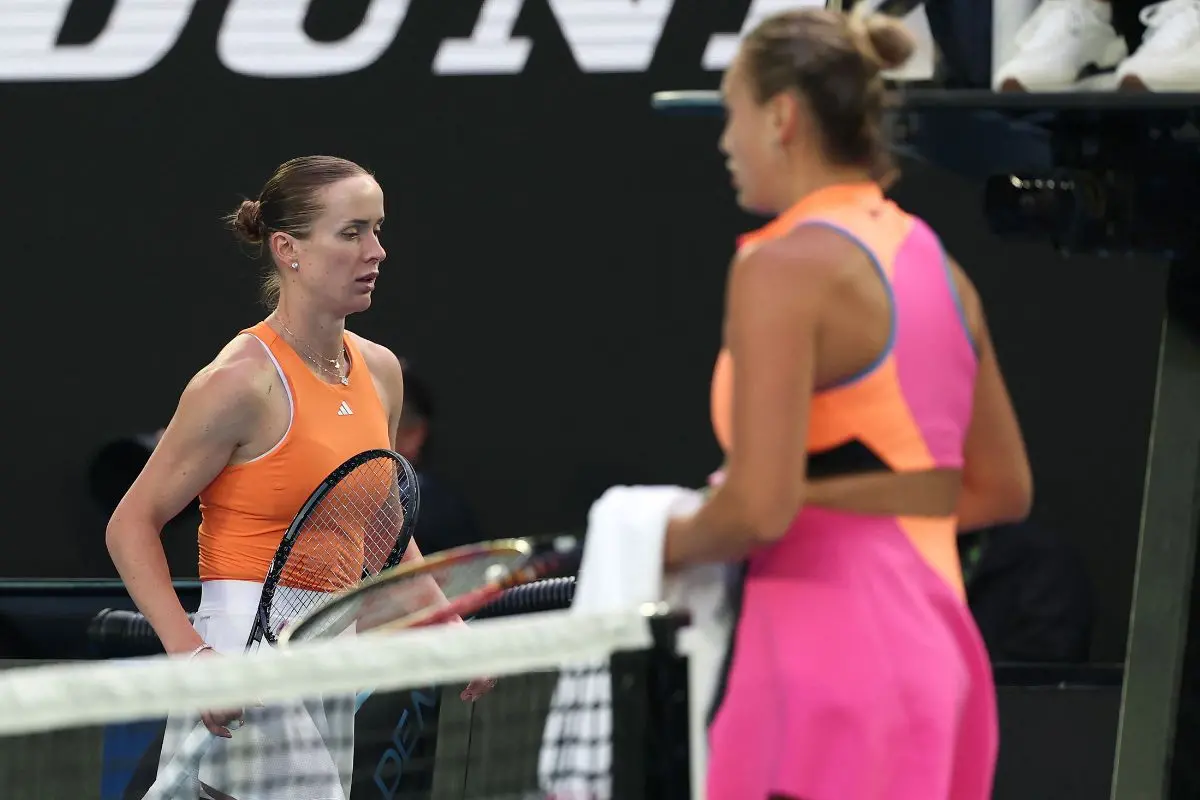 Belarus' Aryna Sabalenka (R) and Ukraine's Elina Svitolina (L) walk on the court during their women's singles semi-final match on day twelve of the Australian Open tennis tournament in Melbourne on January 29, 2026. (Photo by Martin KEEP / AFP)