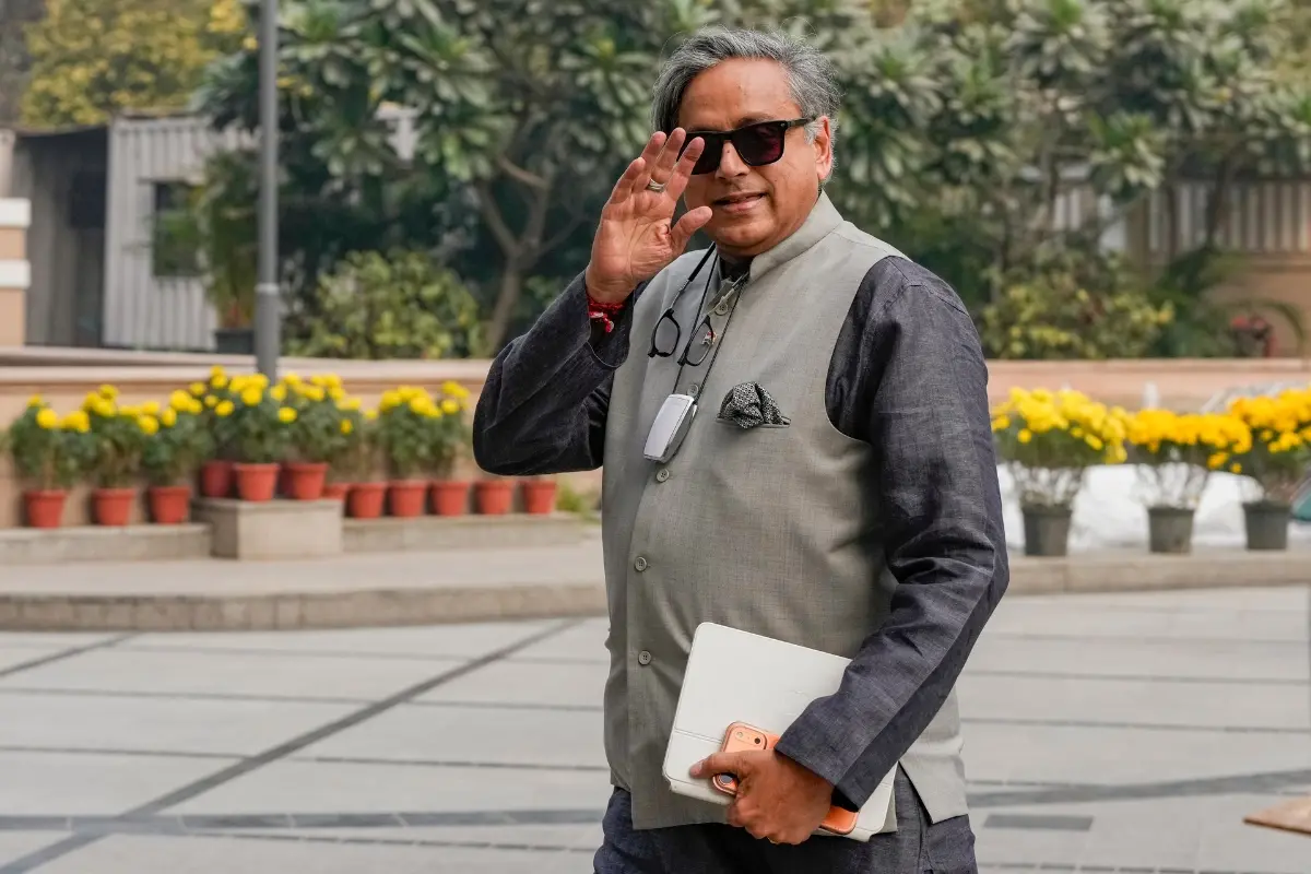 Shashi Tharoor